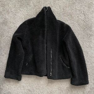 Alo Yoga Women's Black Fleece / Sherpa Zip Jacket